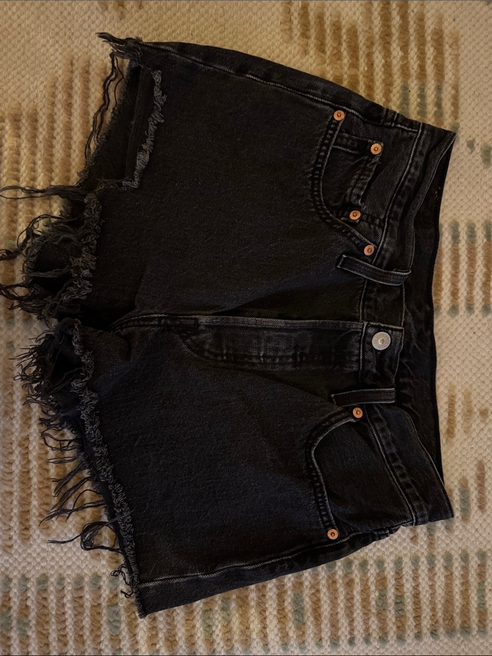Levi's Black Distressed Frayed-Hem Denim Shorts